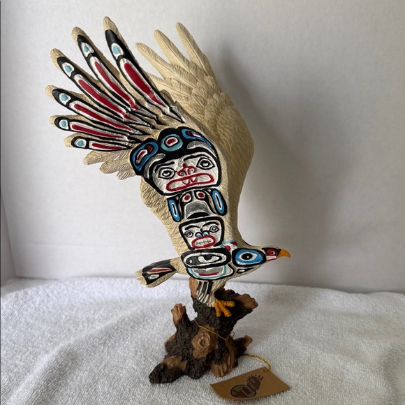 Handcrafted Eagle Totem Decor - Picture 3 of 14